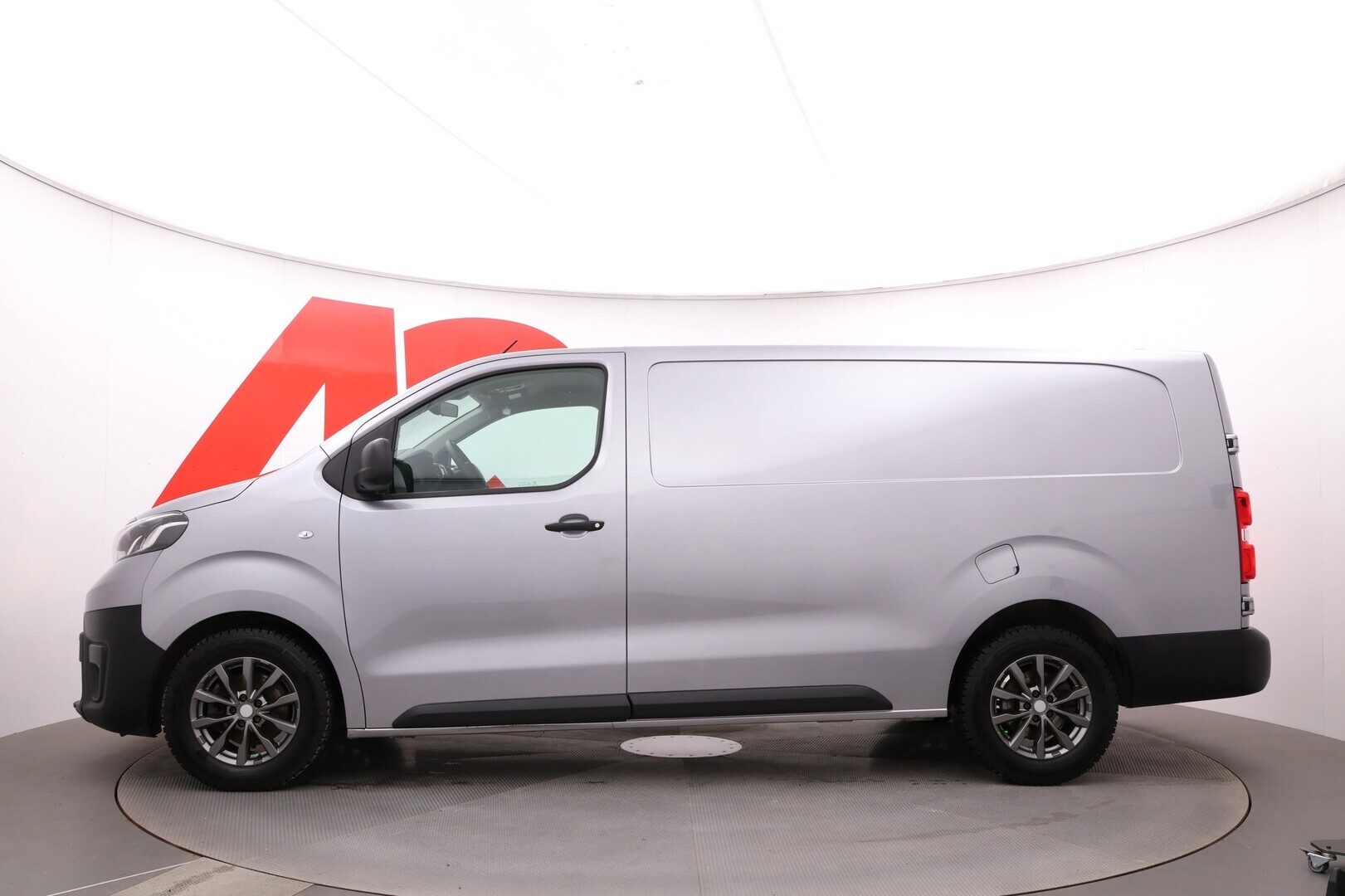 TOYOTA Proace 2021
