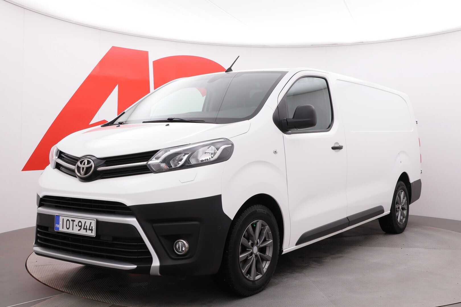 TOYOTA Proace 2021