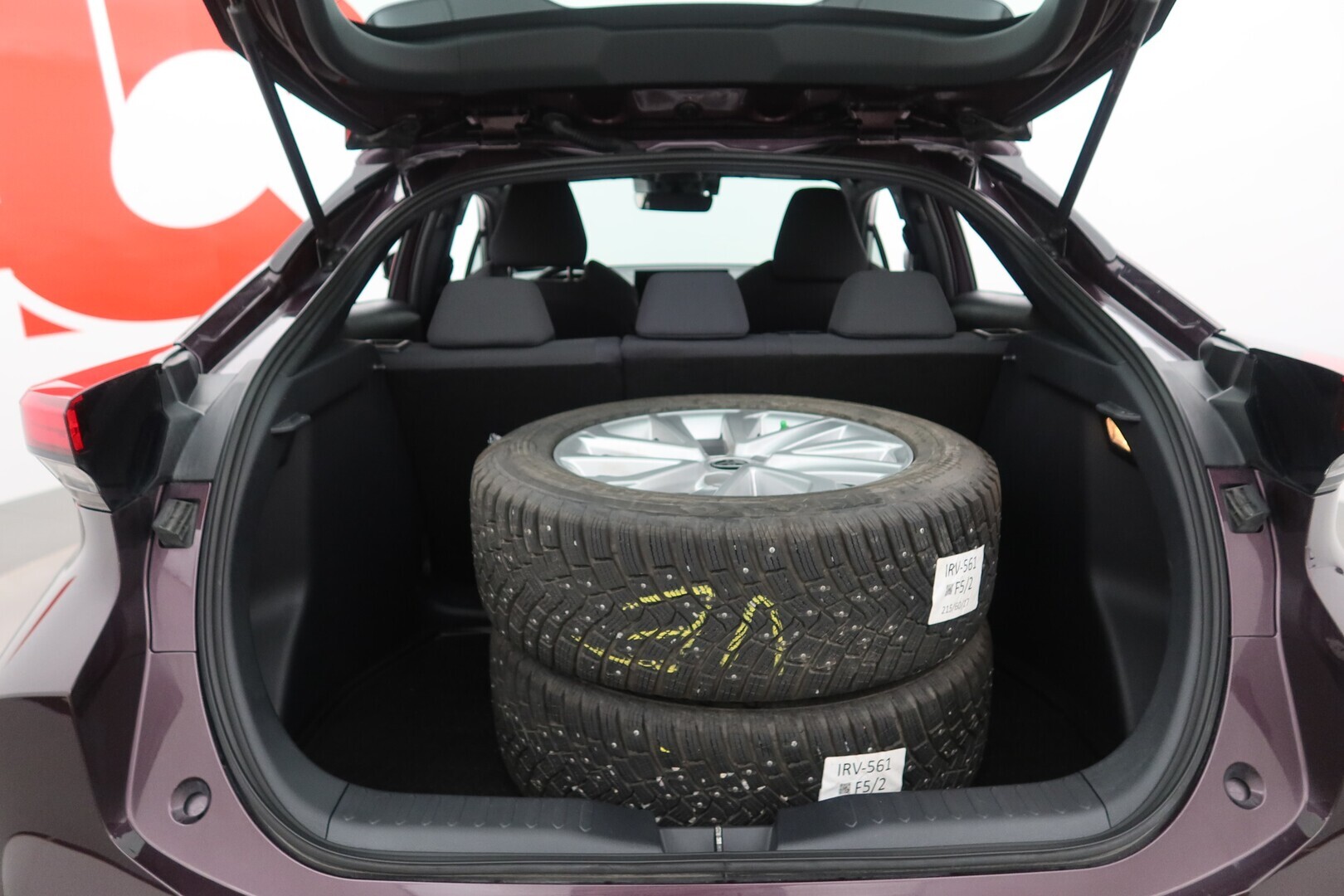 TOYOTA C-HR 2024