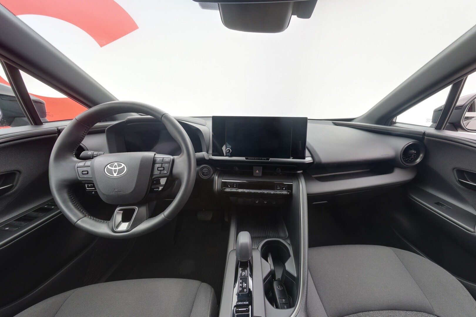 TOYOTA C-HR 2024