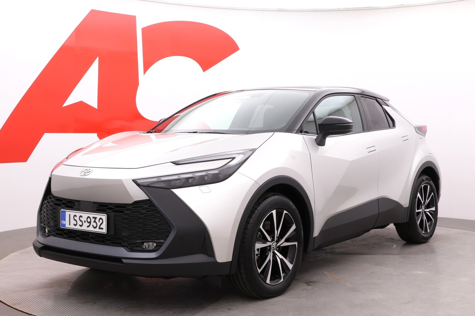 TOYOTA C-HR 2025