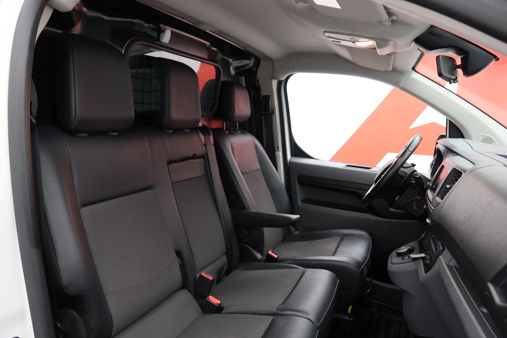 TOYOTA Proace 2021