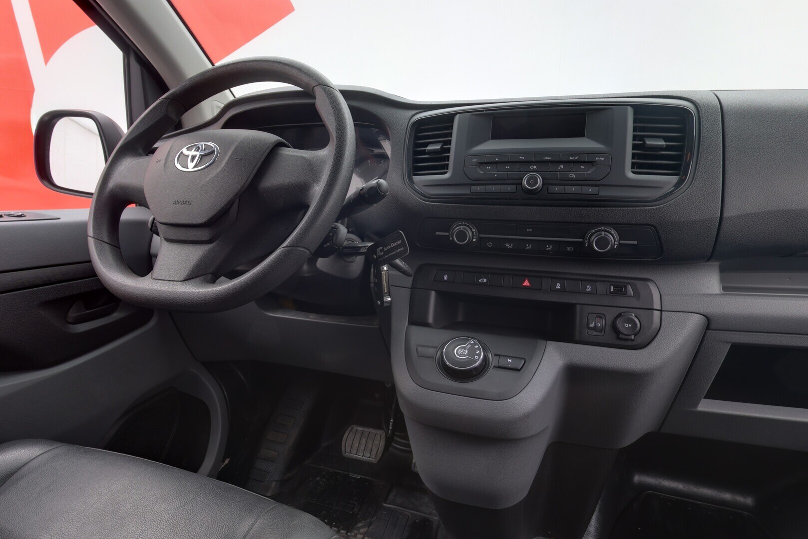 TOYOTA Proace 2022