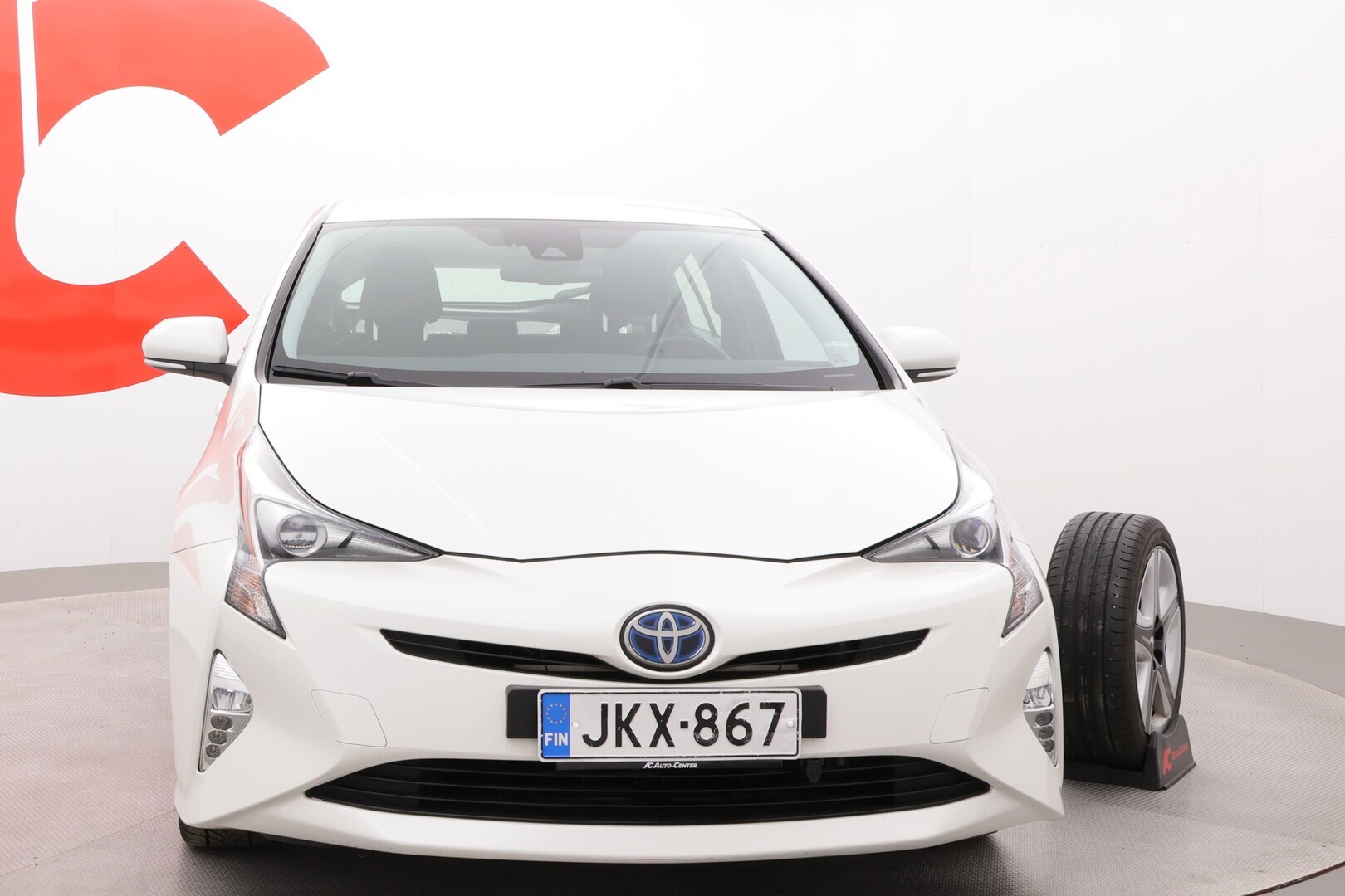 TOYOTA Prius 2018