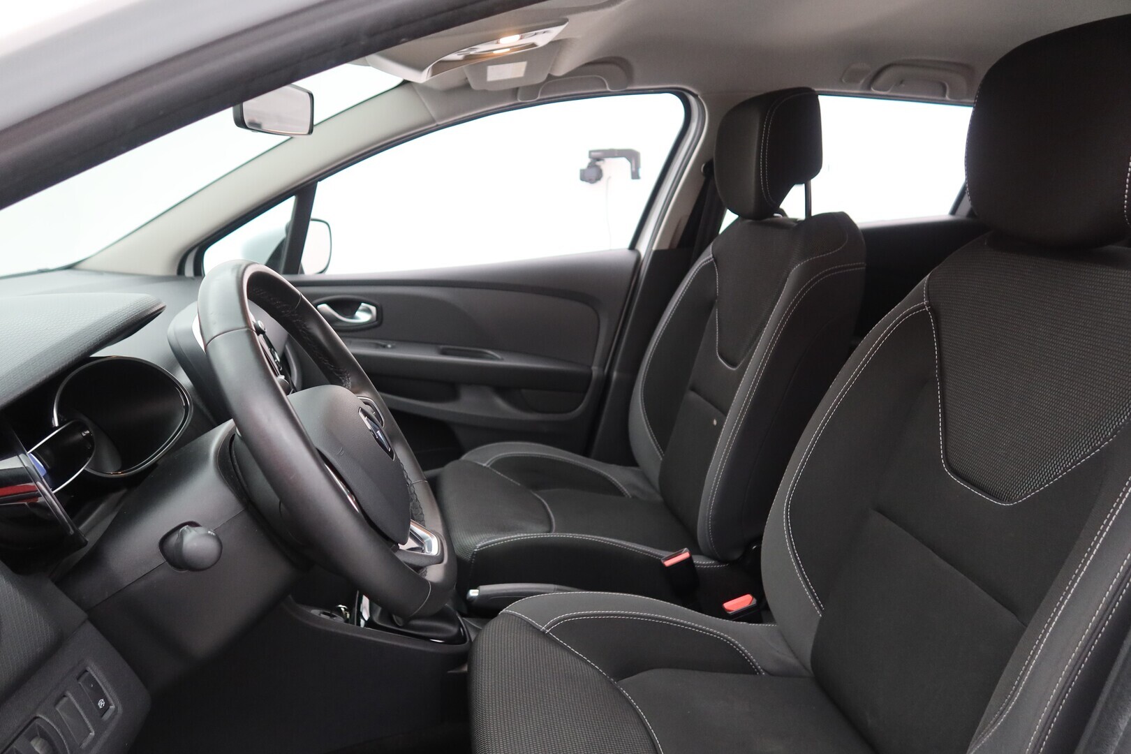 RENAULT Clio 2018