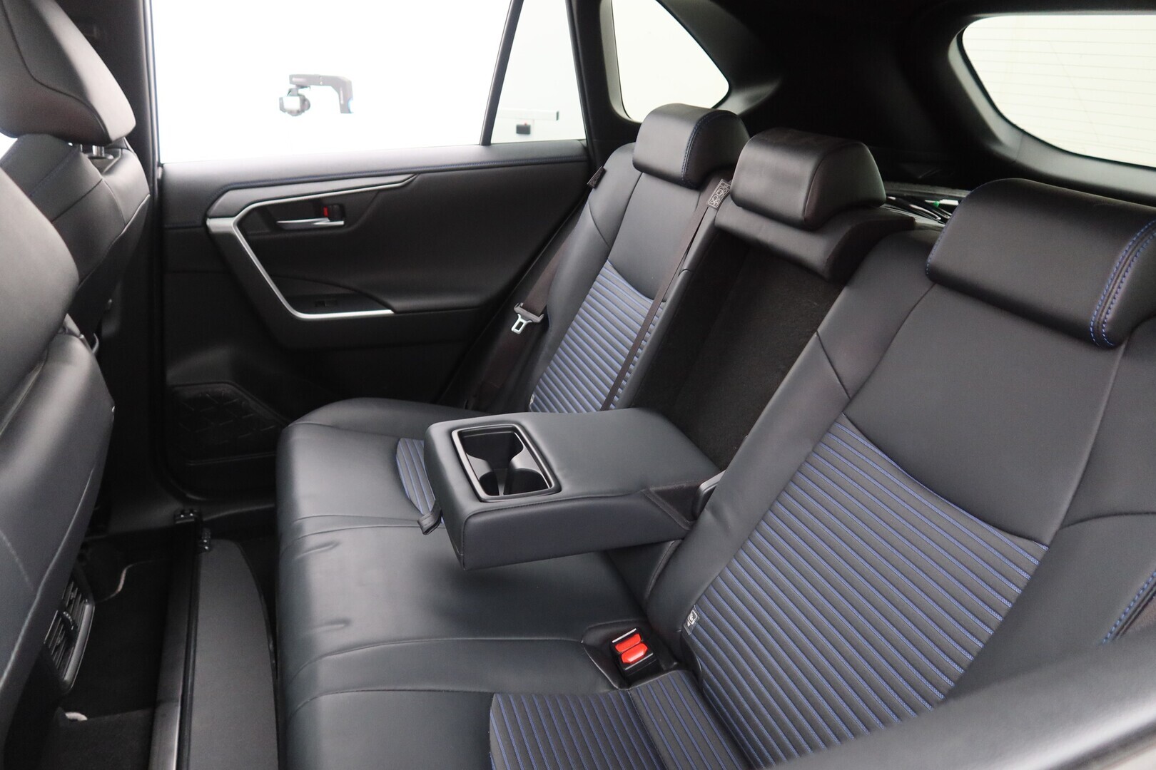 TOYOTA RAV4 2020