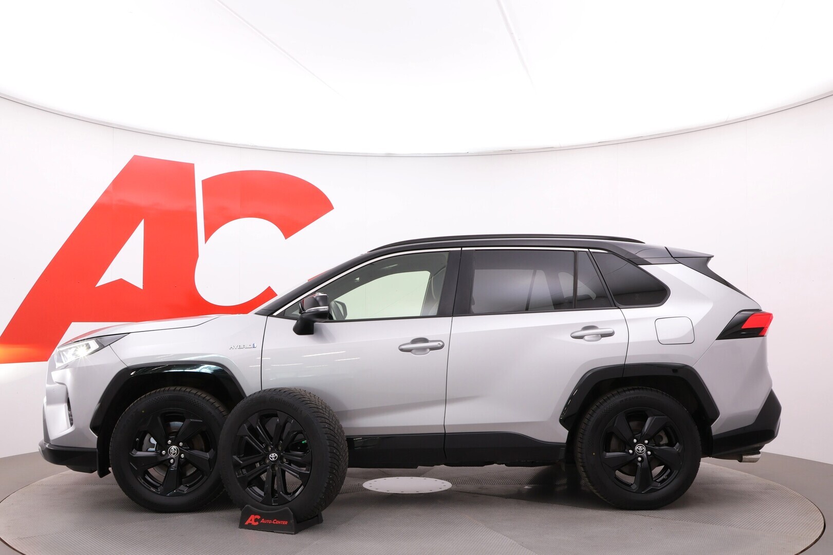 TOYOTA RAV4 2020