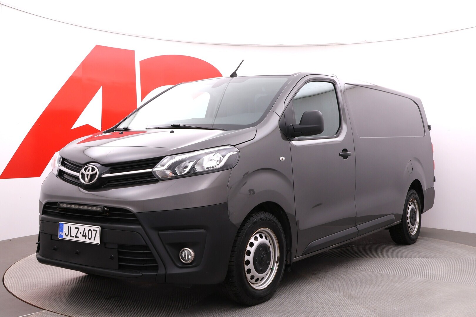 TOYOTA Proace 2021