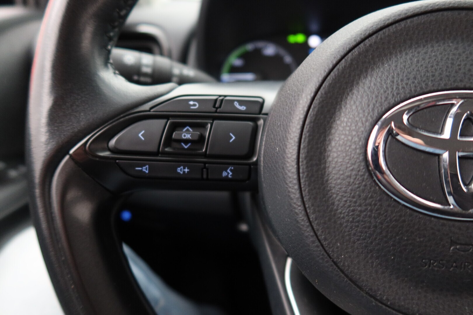 TOYOTA Yaris 2021