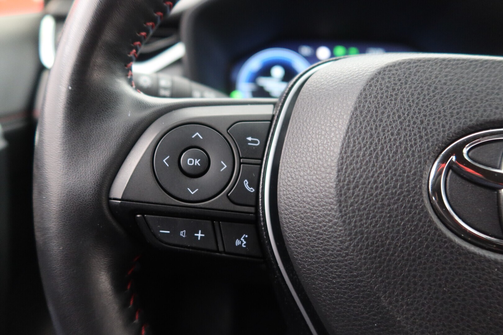 TOYOTA RAV4 Plug-in 2023