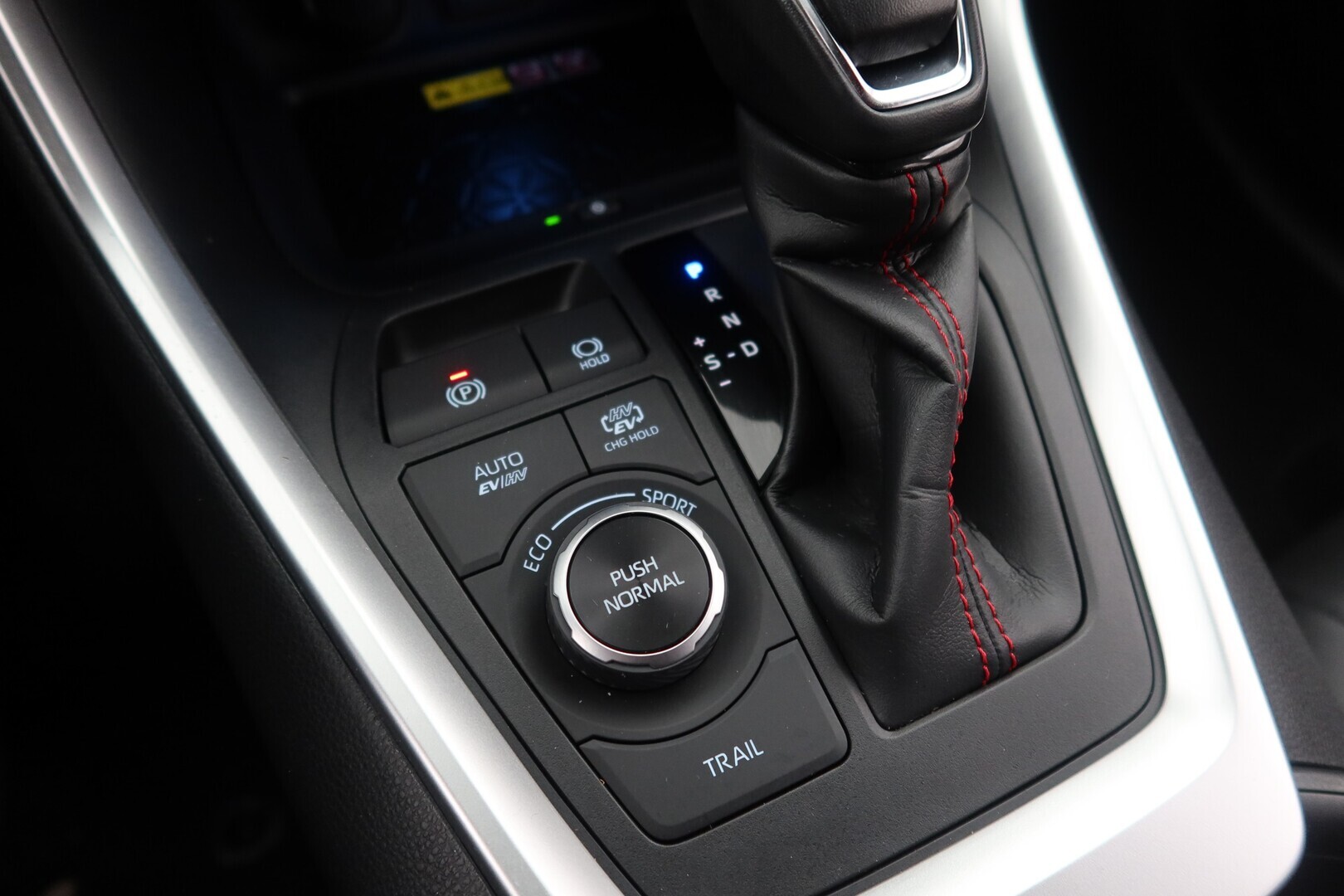 TOYOTA RAV4 Plug-in 2023