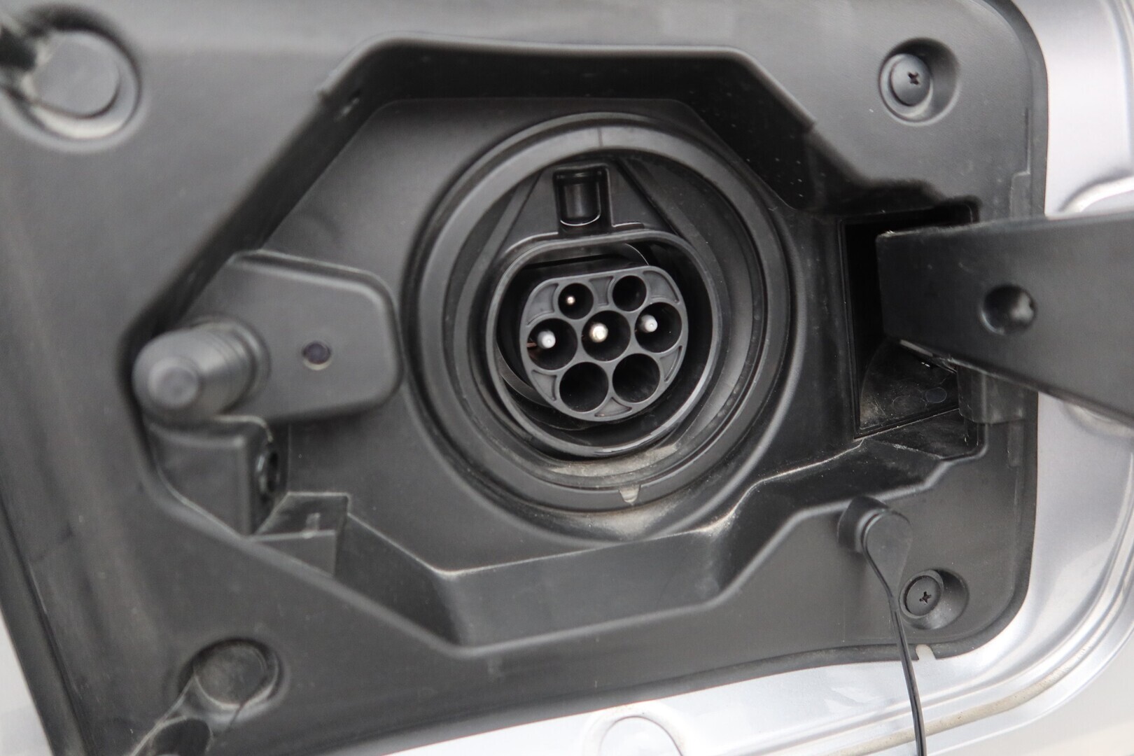 TOYOTA RAV4 Plug-in 2025