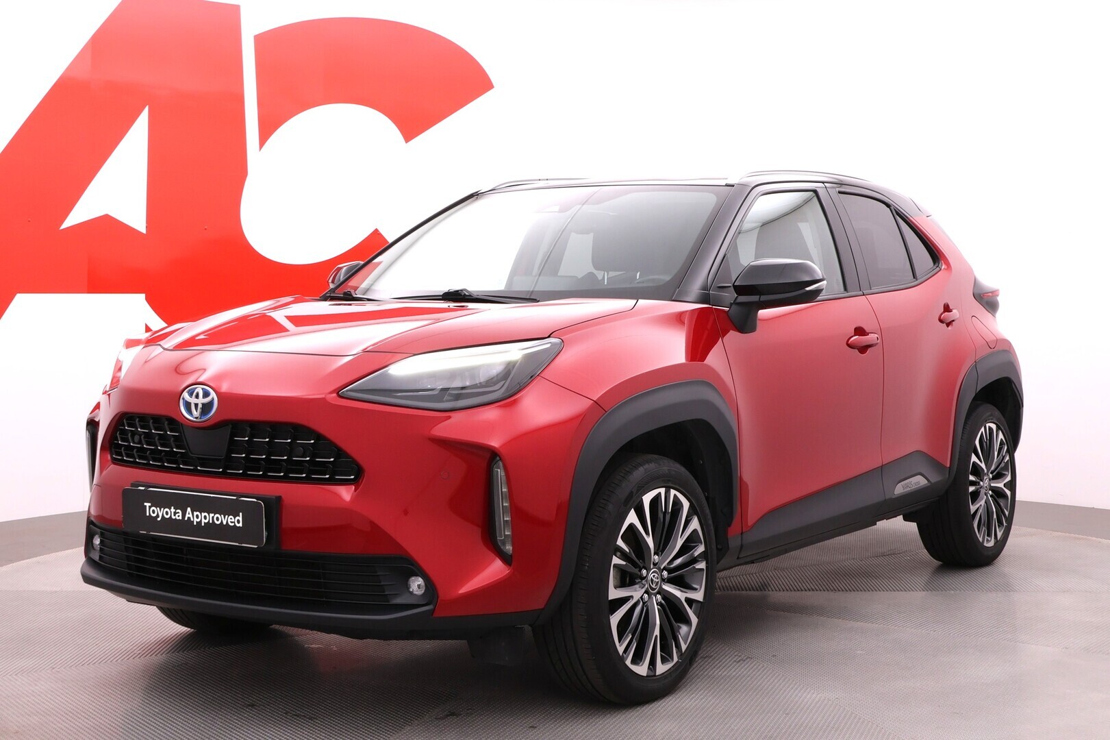 TOYOTA Yaris Cross 2022