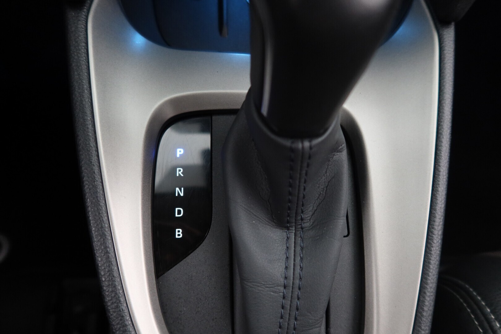 TOYOTA Yaris Cross 2022