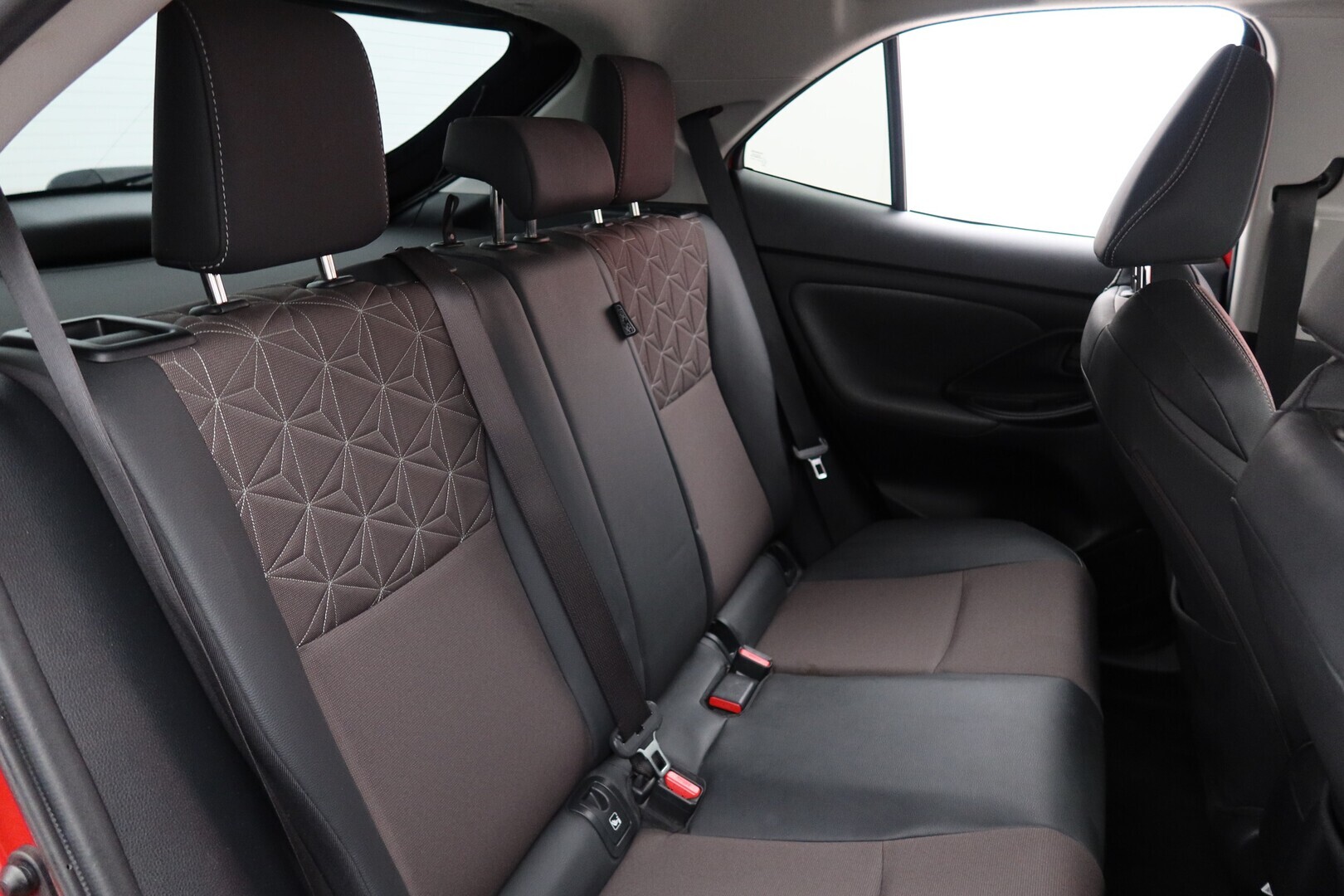 TOYOTA Yaris Cross 2022