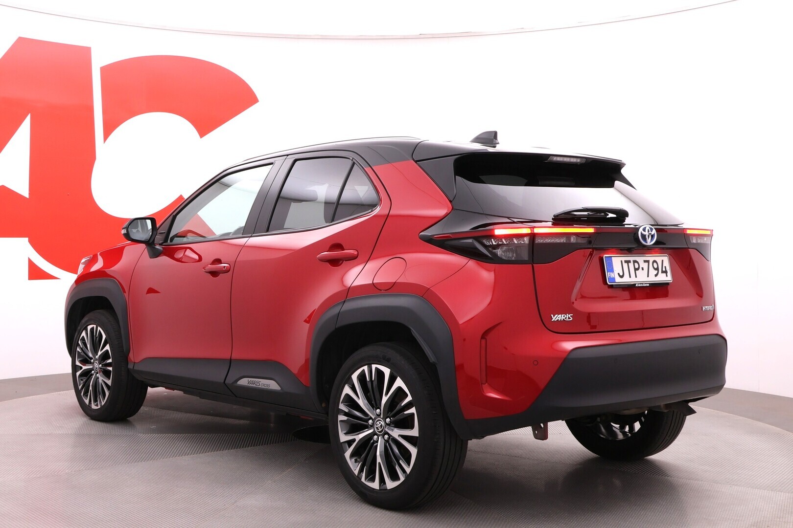 TOYOTA Yaris Cross 2022