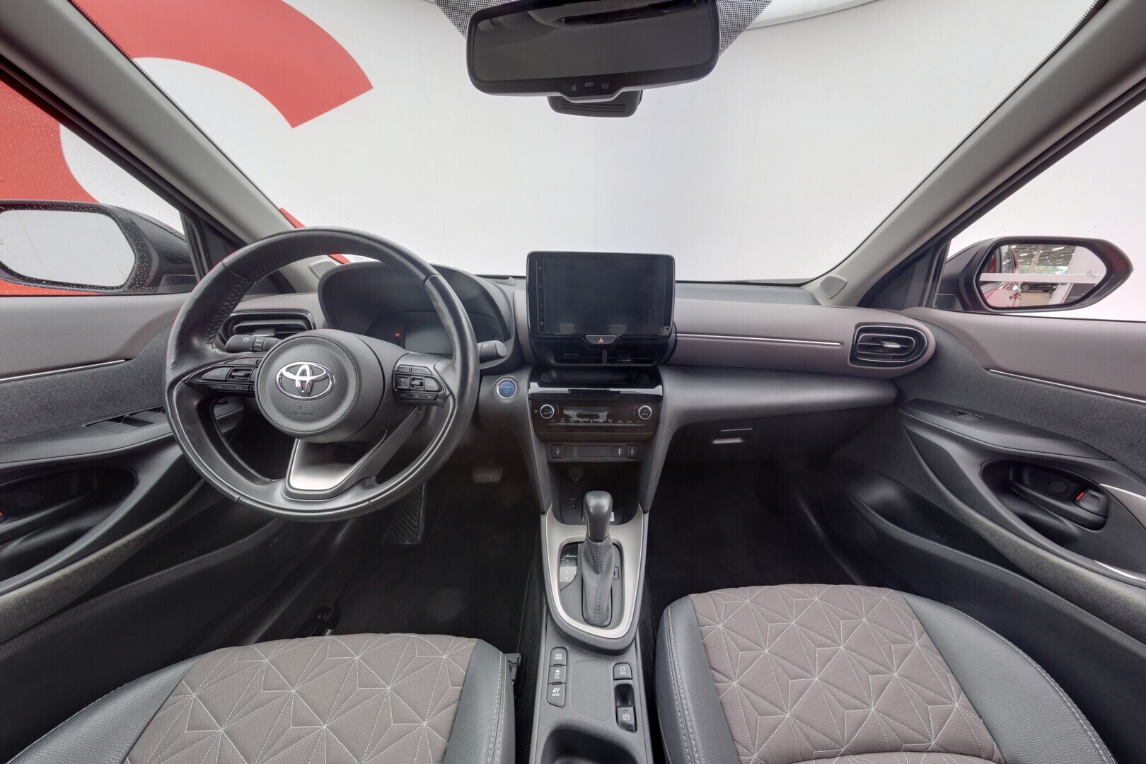 TOYOTA Yaris Cross 2022