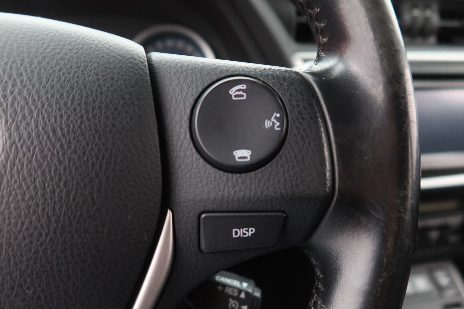 TOYOTA Auris 2014