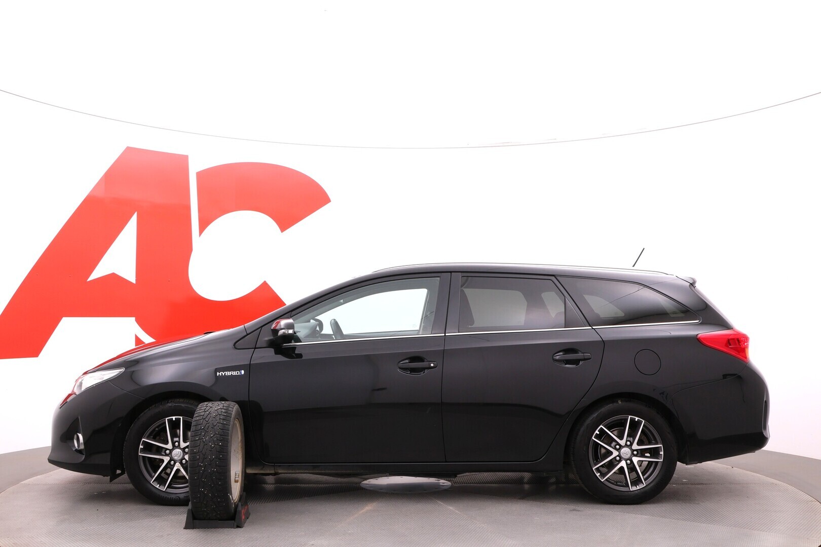TOYOTA Auris 2014