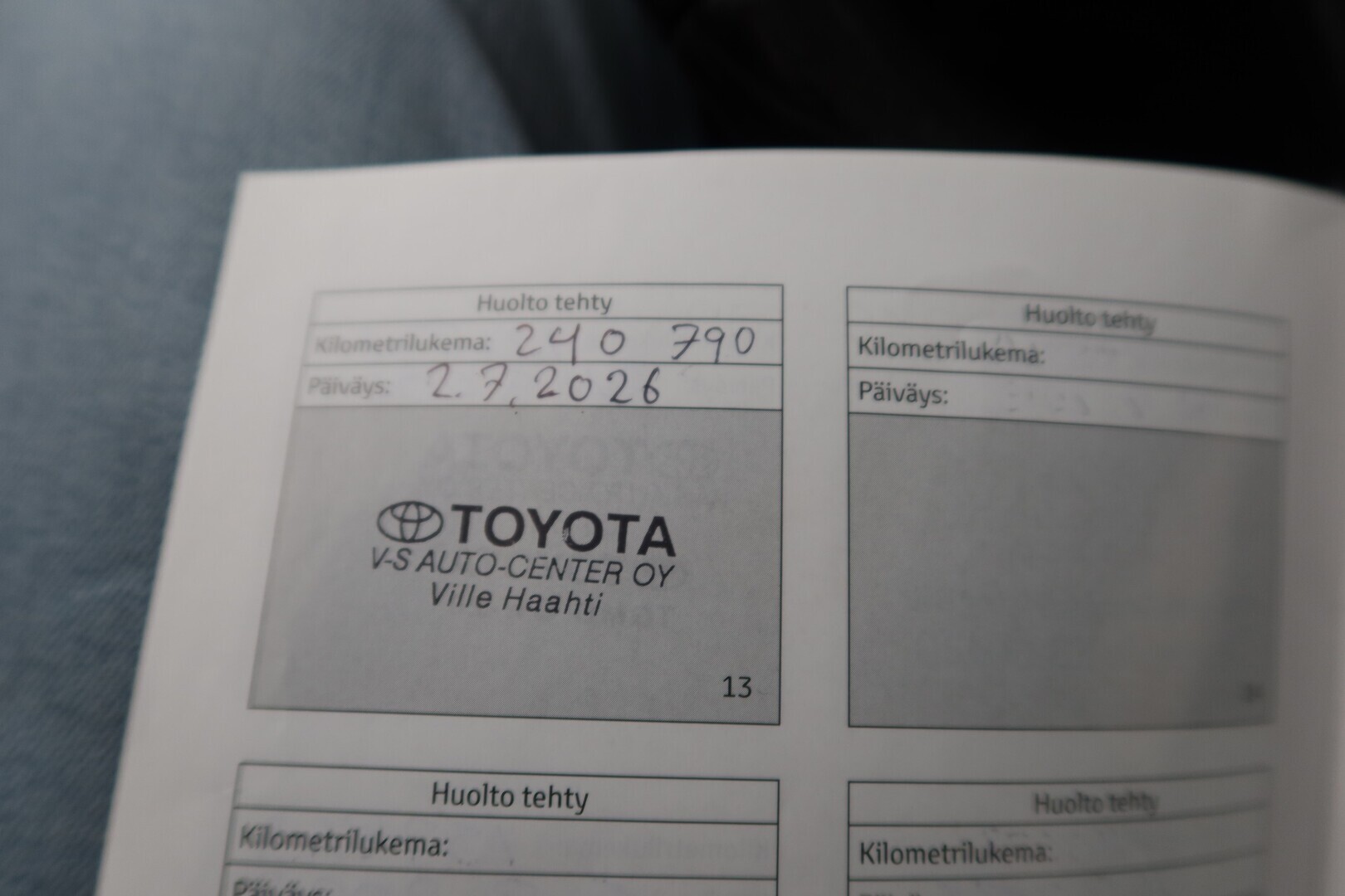 TOYOTA Auris 2014