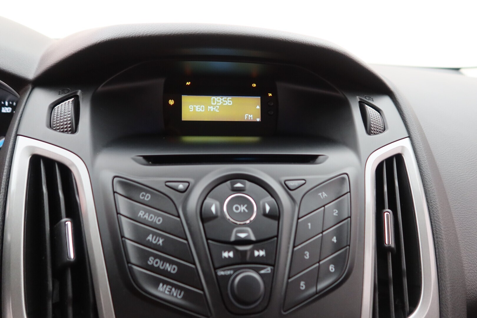 FORD Focus 2011