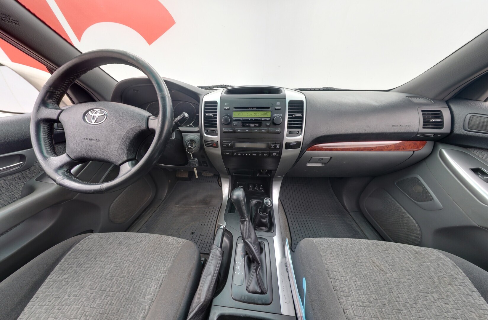 TOYOTA Land Cruiser 2006