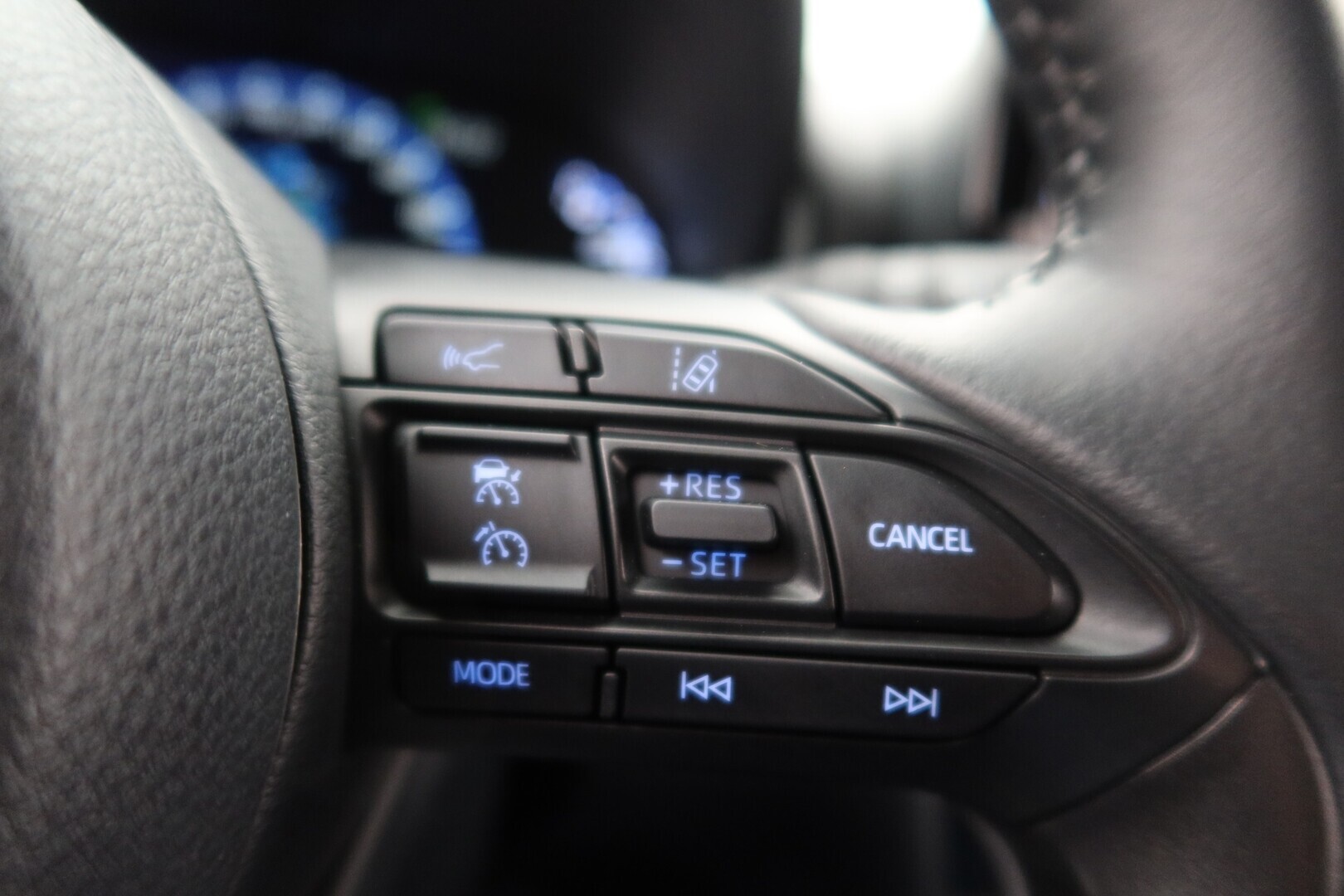 TOYOTA Yaris Cross 2022