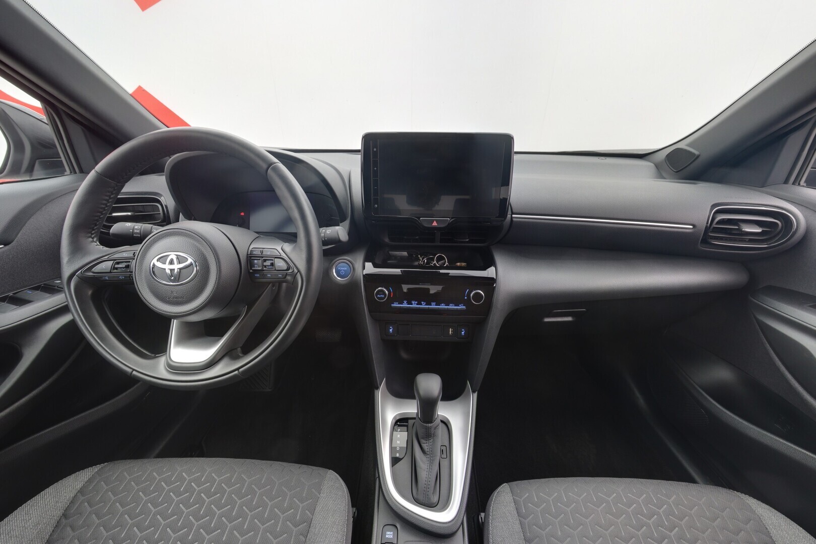 TOYOTA Yaris Cross 2022
