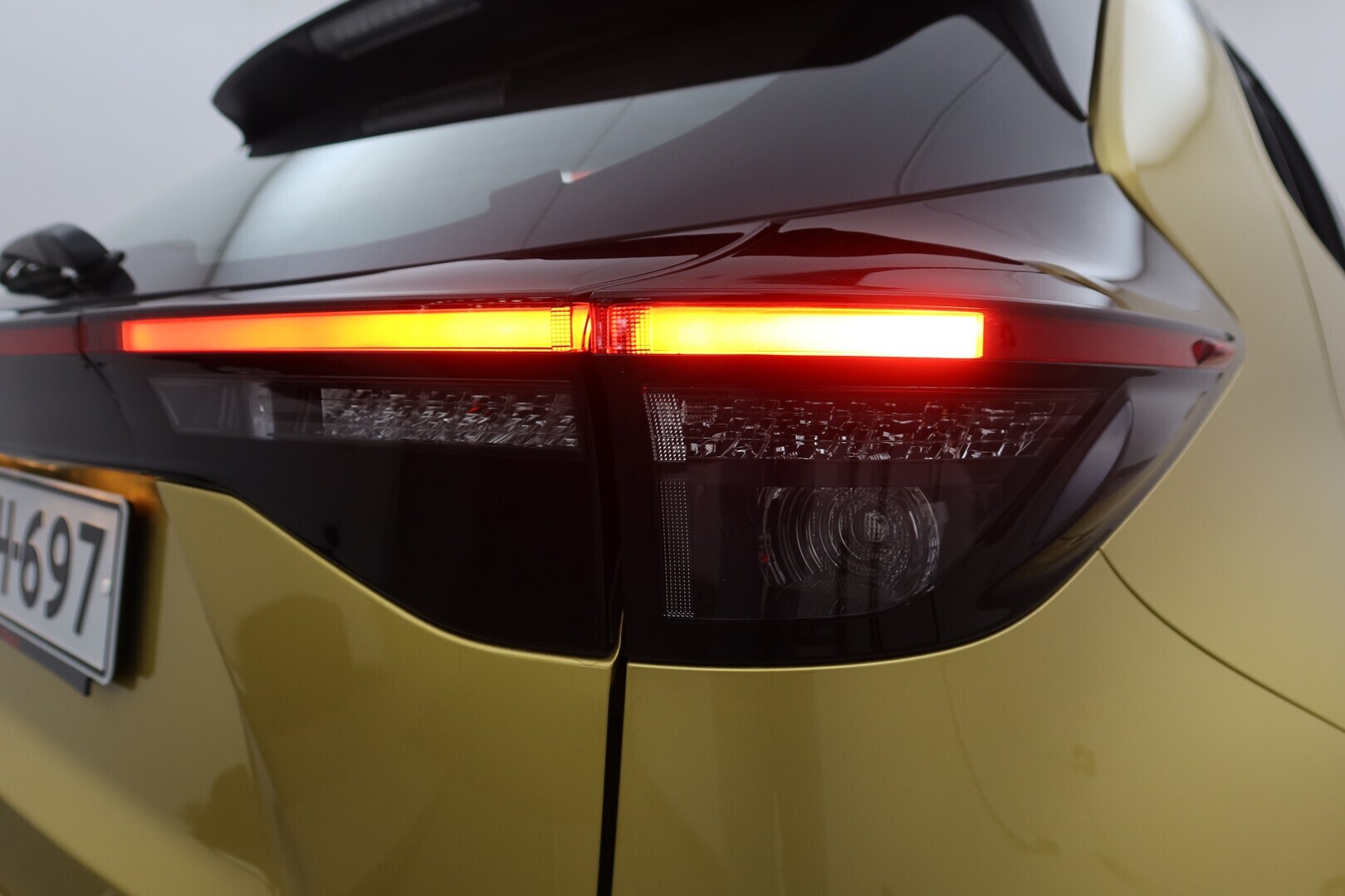 TOYOTA Yaris Cross 2023