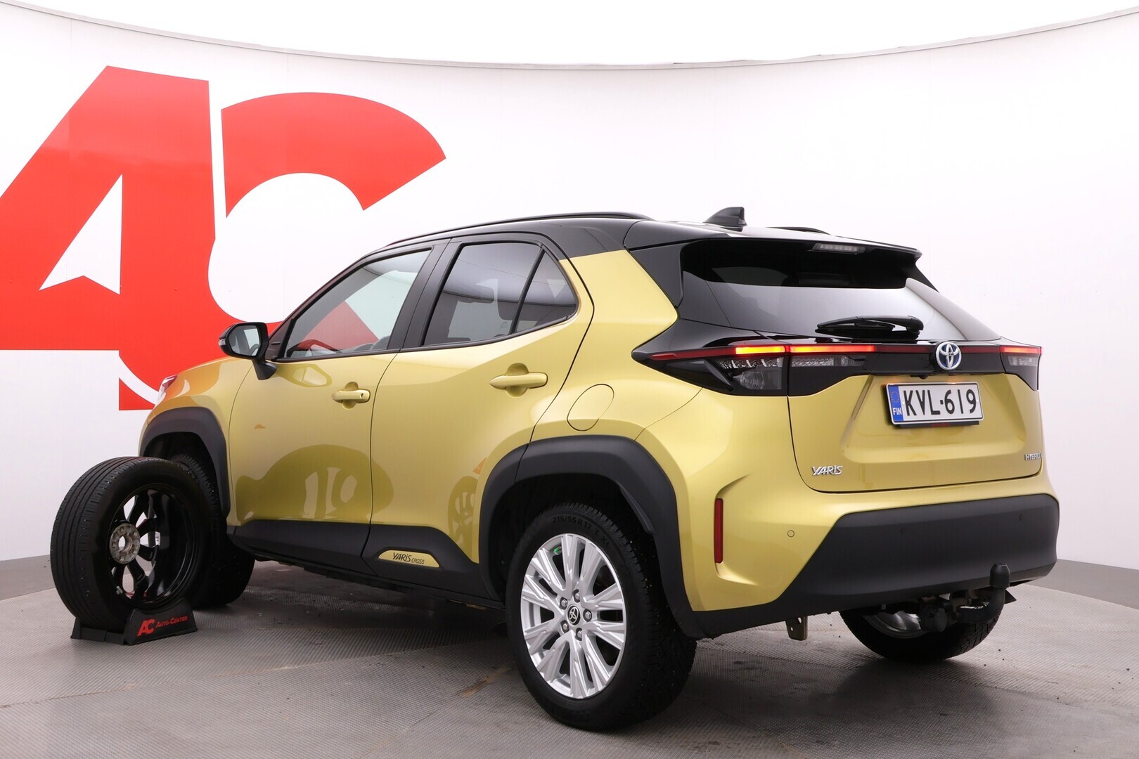 TOYOTA Yaris Cross 2023