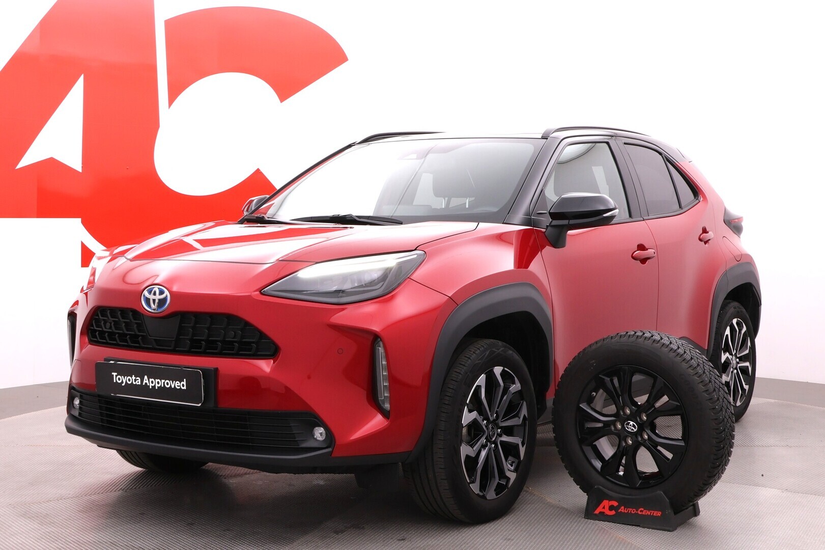 TOYOTA Yaris Cross 2023