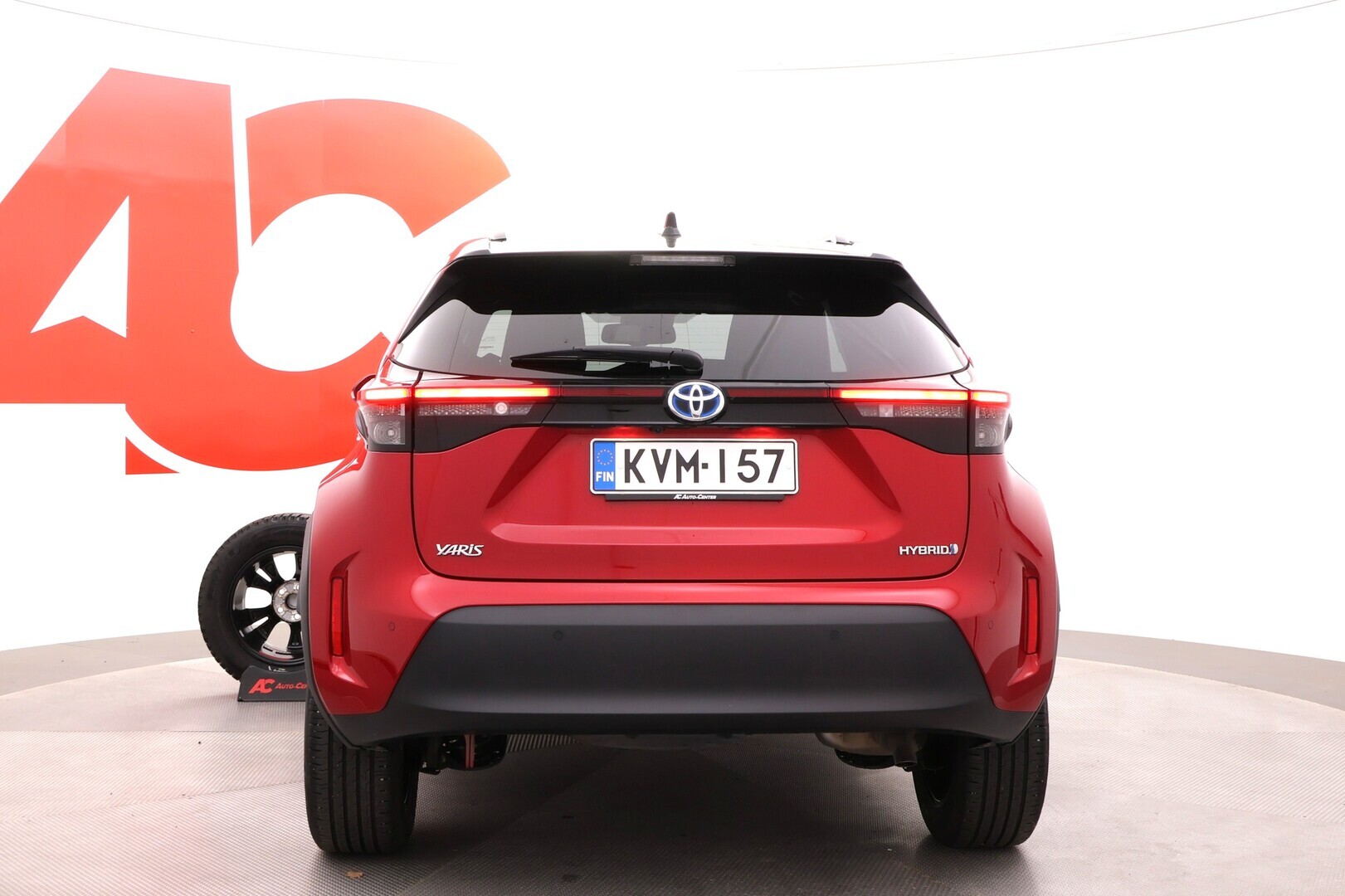 TOYOTA Yaris Cross 2023