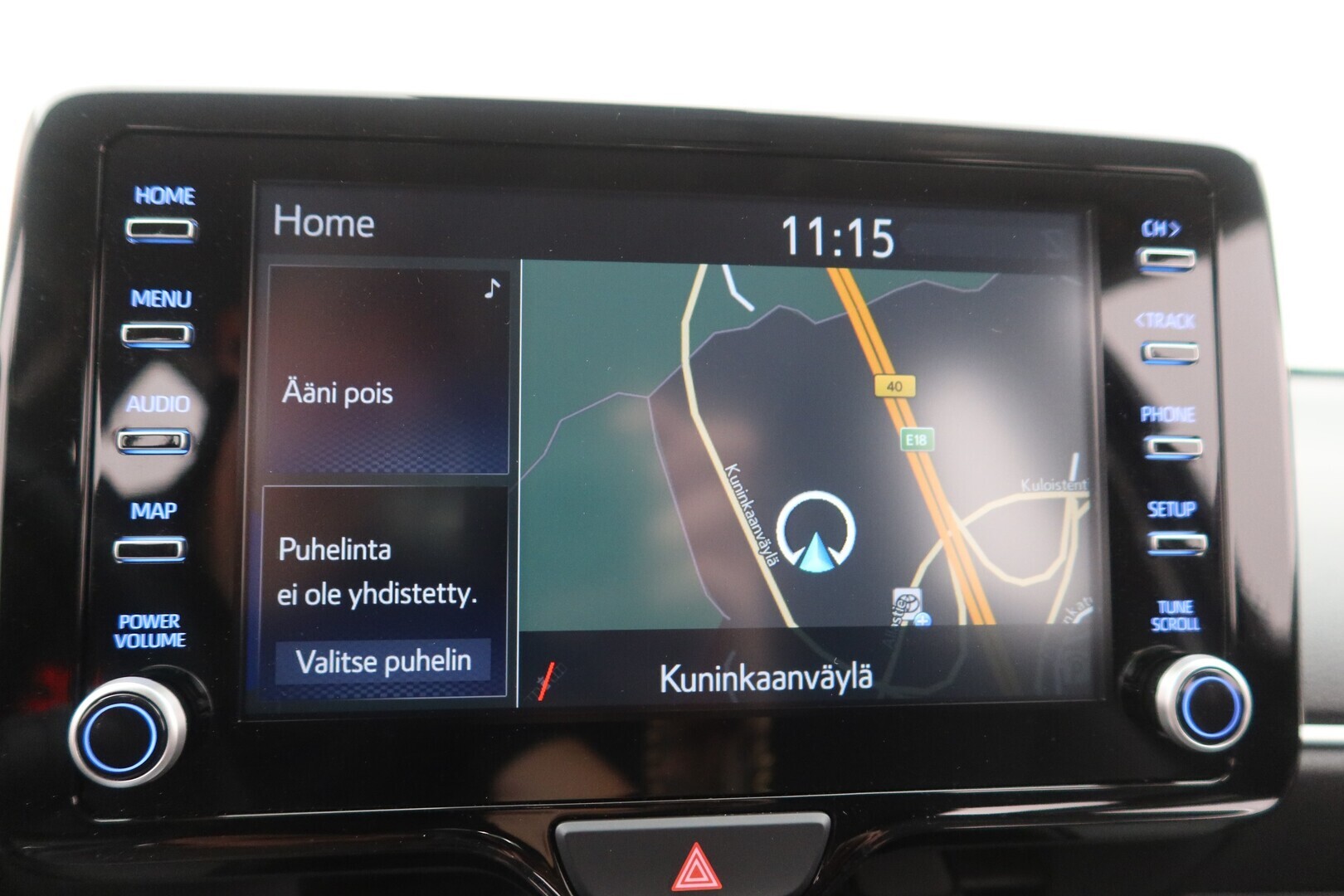 TOYOTA Yaris 2023