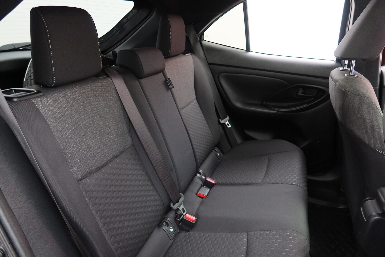 TOYOTA Yaris Cross 2024