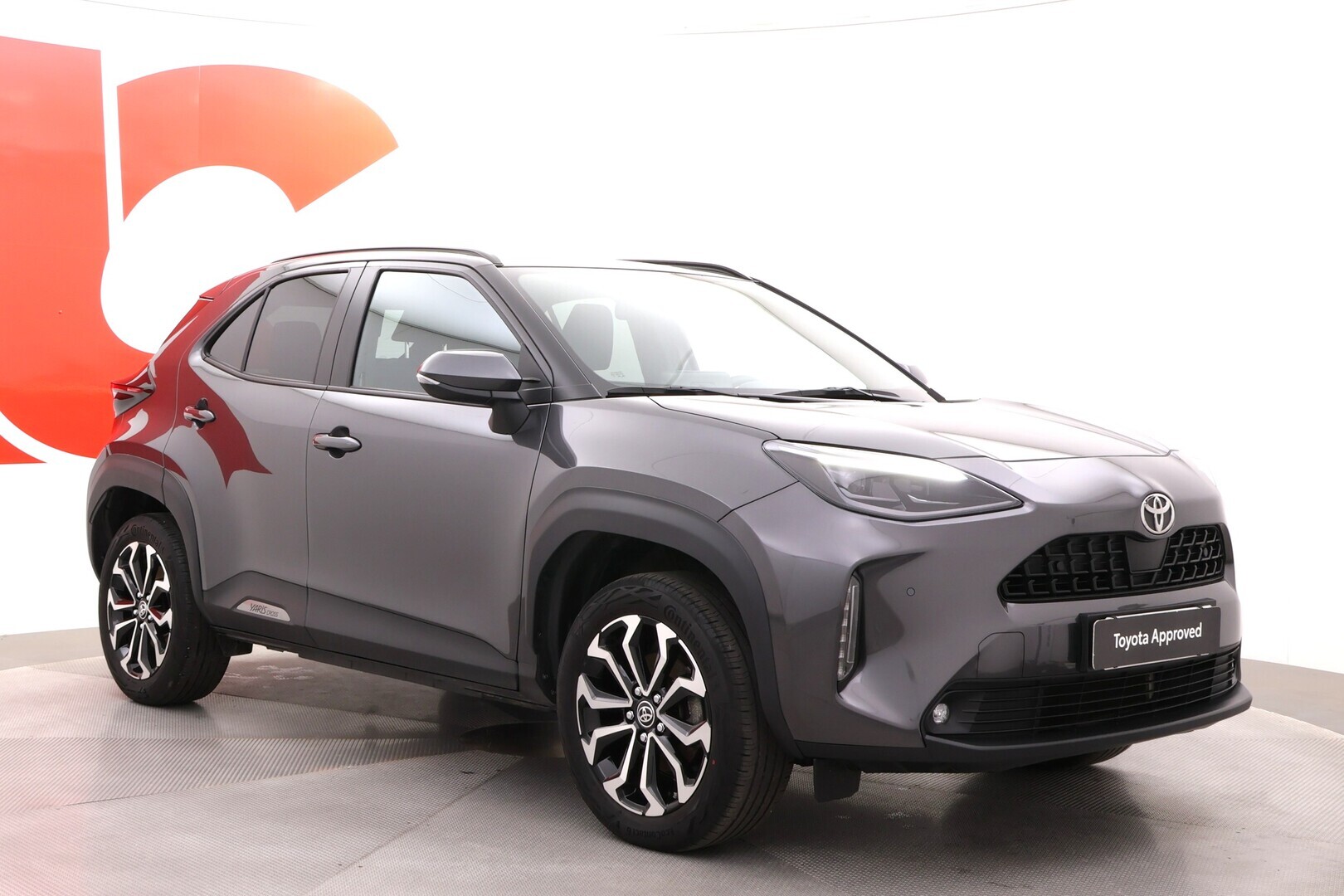 TOYOTA Yaris Cross 2024