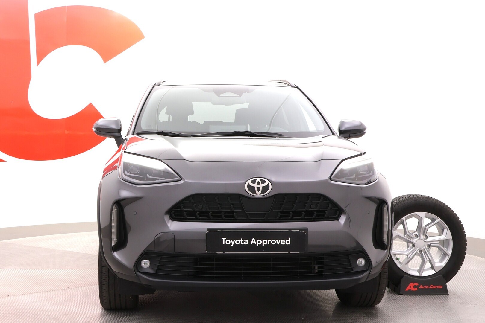 TOYOTA Yaris Cross 2024