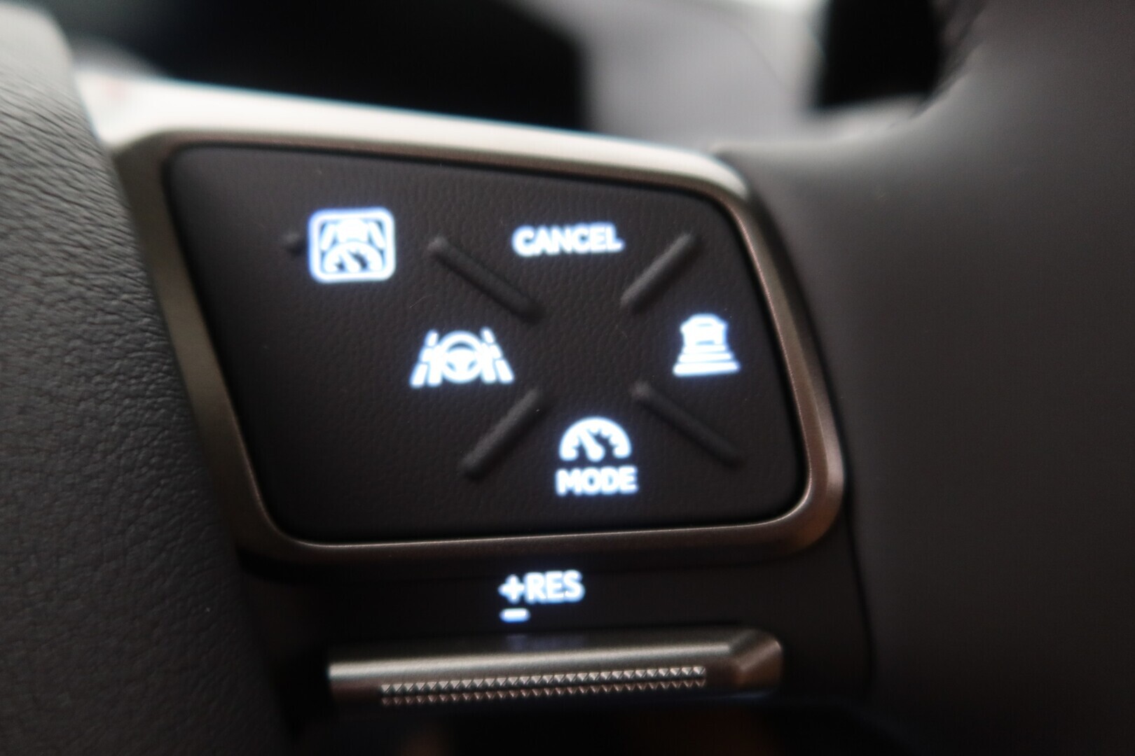 LEXUS ES 2026