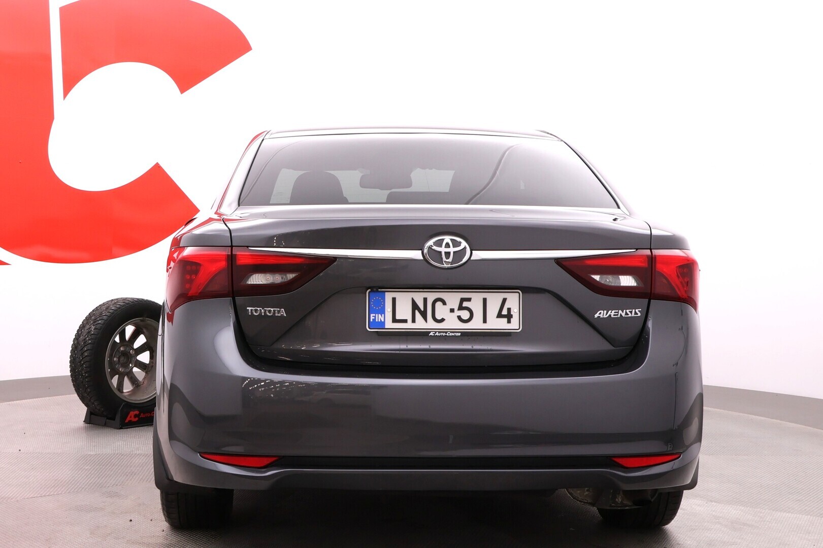 TOYOTA Avensis 2016