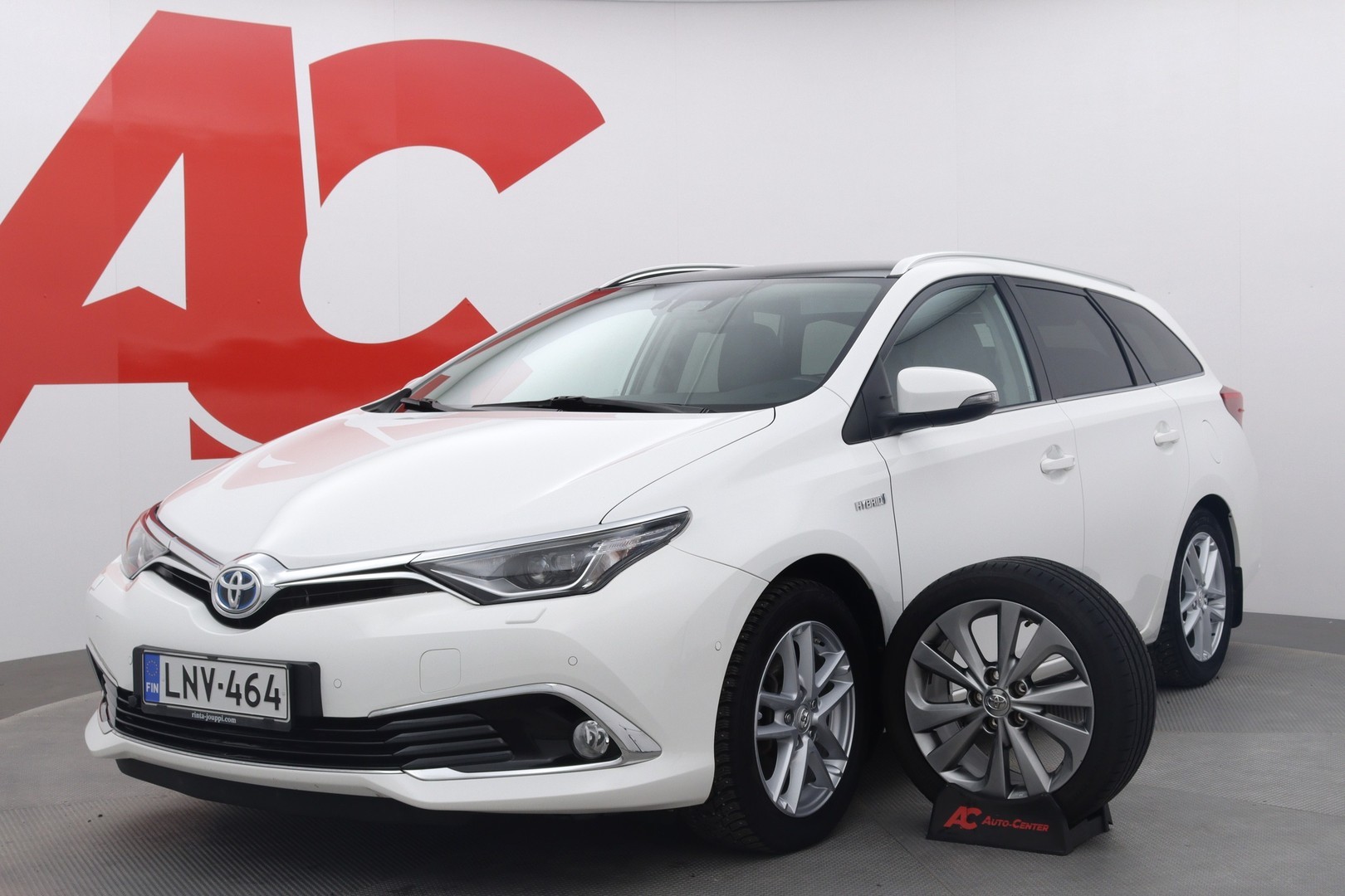 TOYOTA Auris 2017