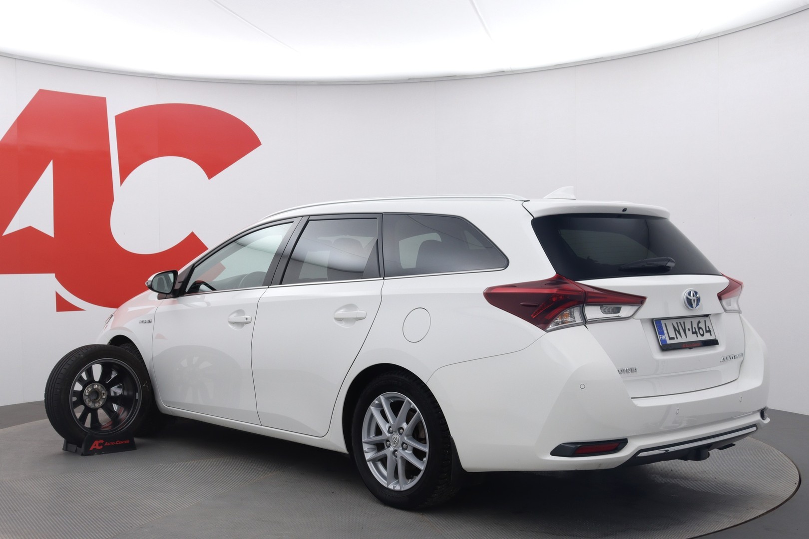 TOYOTA Auris 2017