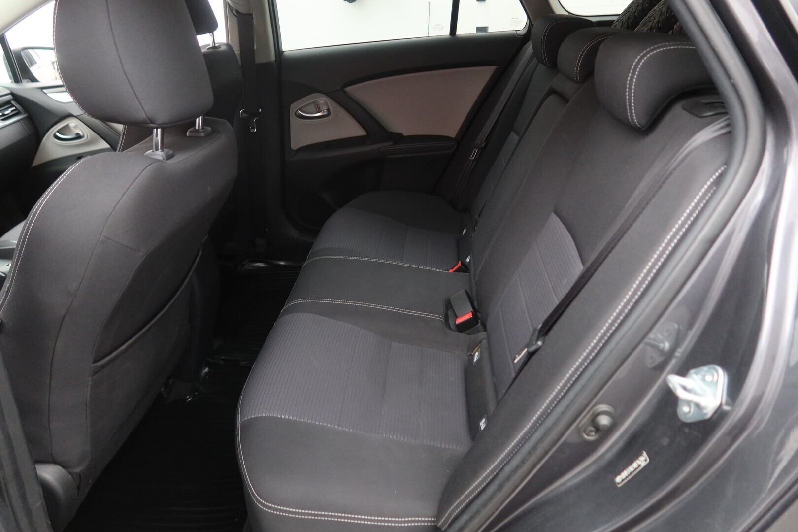 TOYOTA Avensis 2017