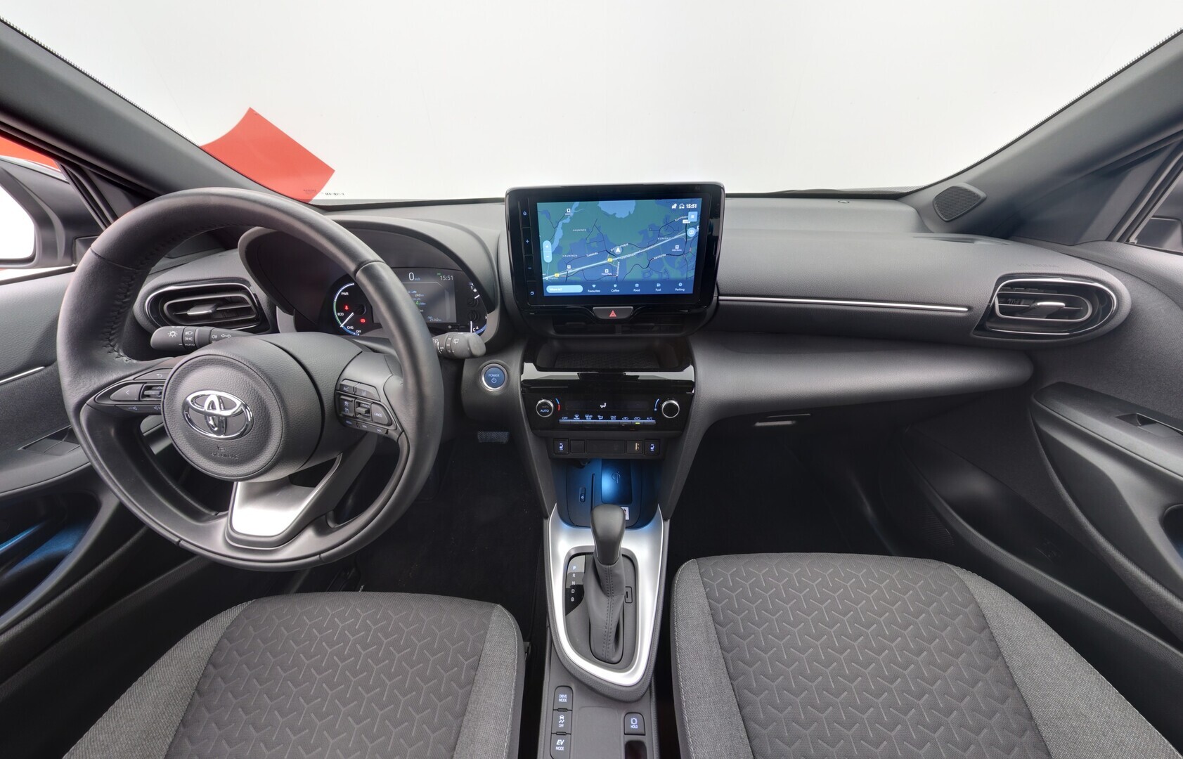 TOYOTA Yaris Cross 2023