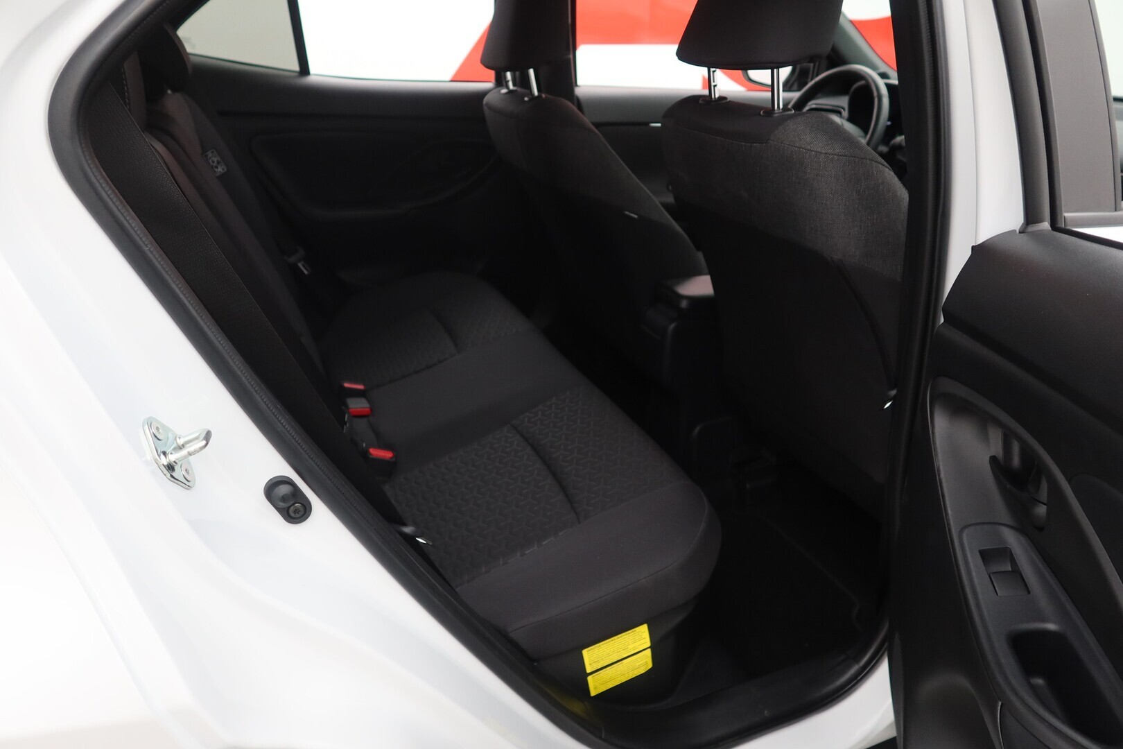 TOYOTA Yaris Cross 2023