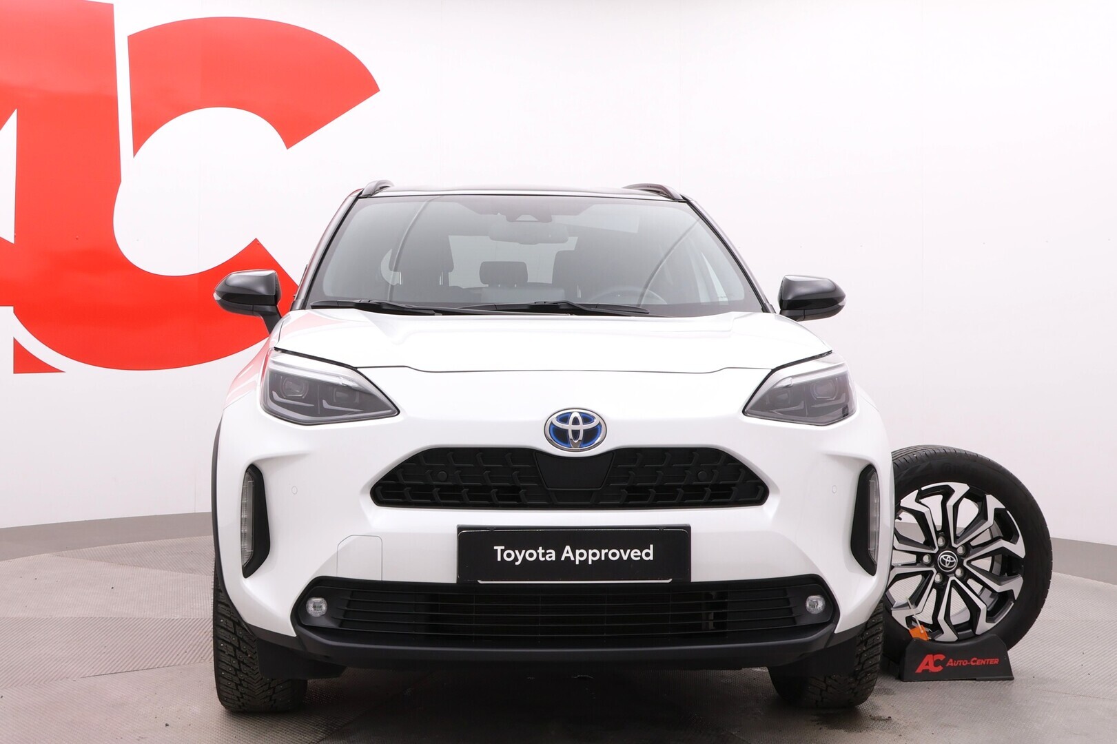 TOYOTA Yaris Cross 2023