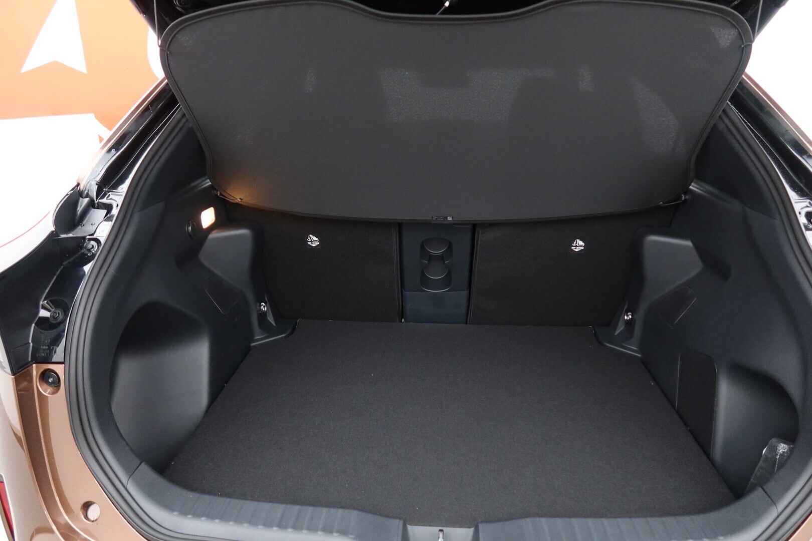 TOYOTA Yaris Cross 2026