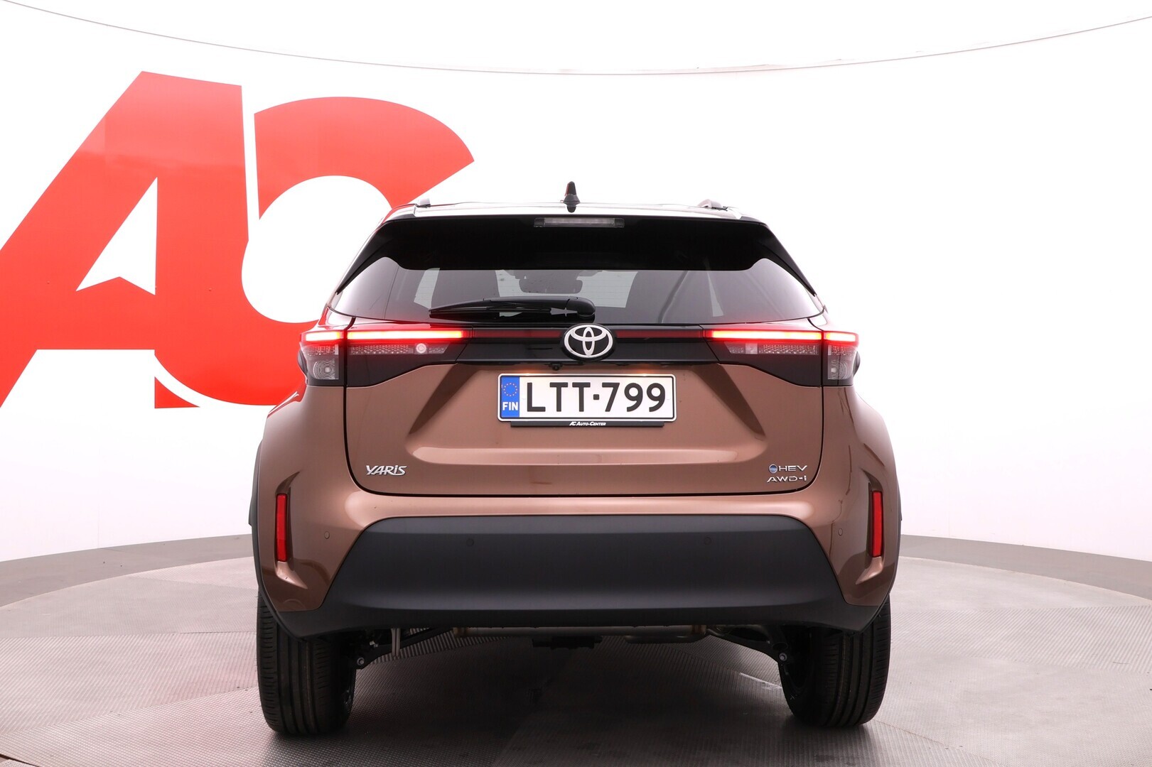 TOYOTA Yaris Cross 2026