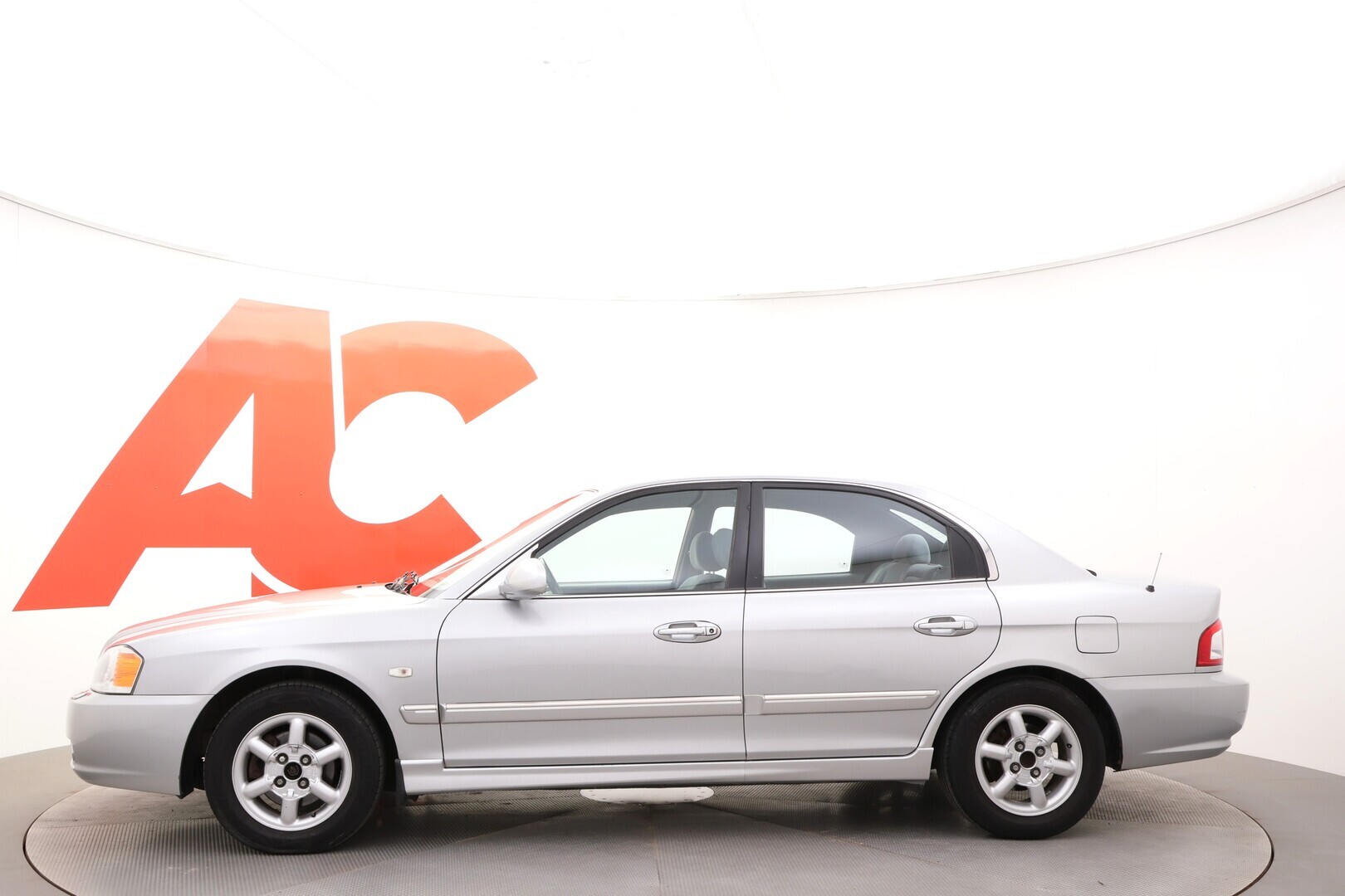 KIA Magentis 2004