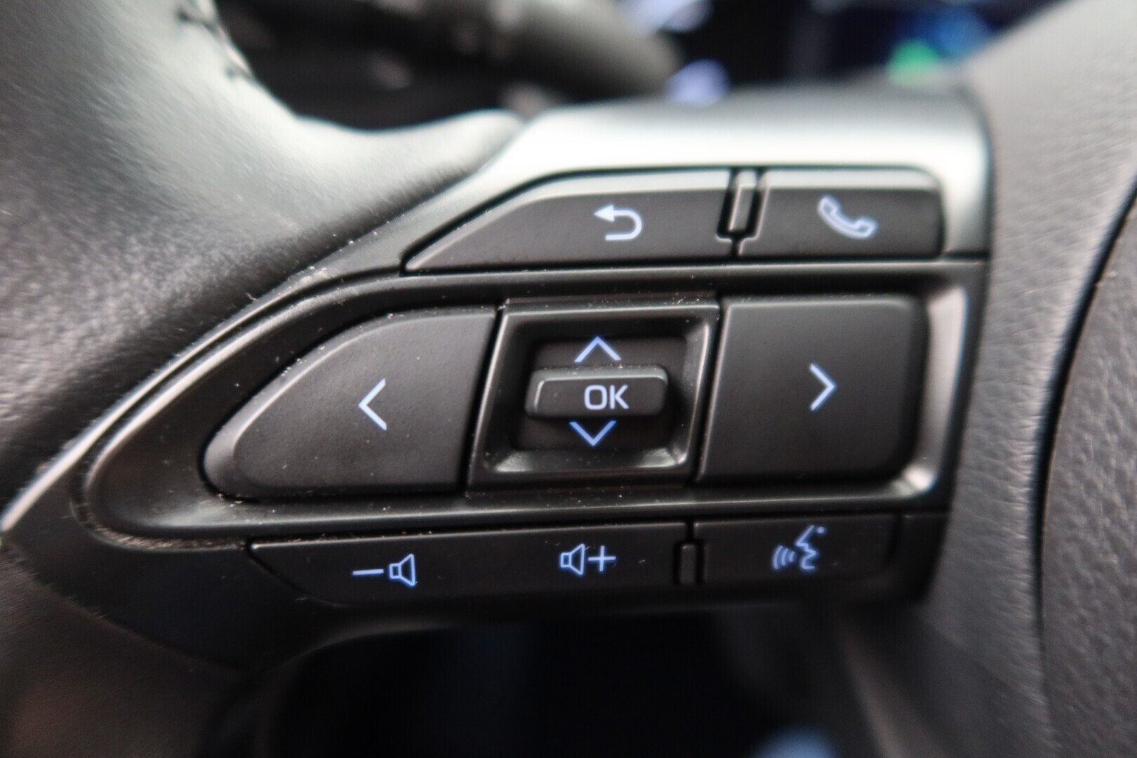 TOYOTA Yaris Cross 2022