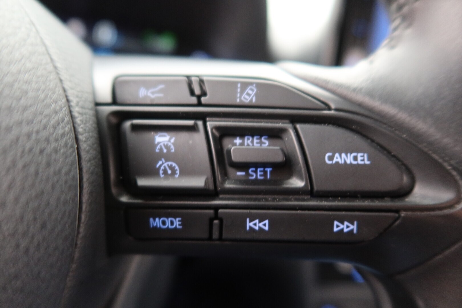 TOYOTA Yaris Cross 2022