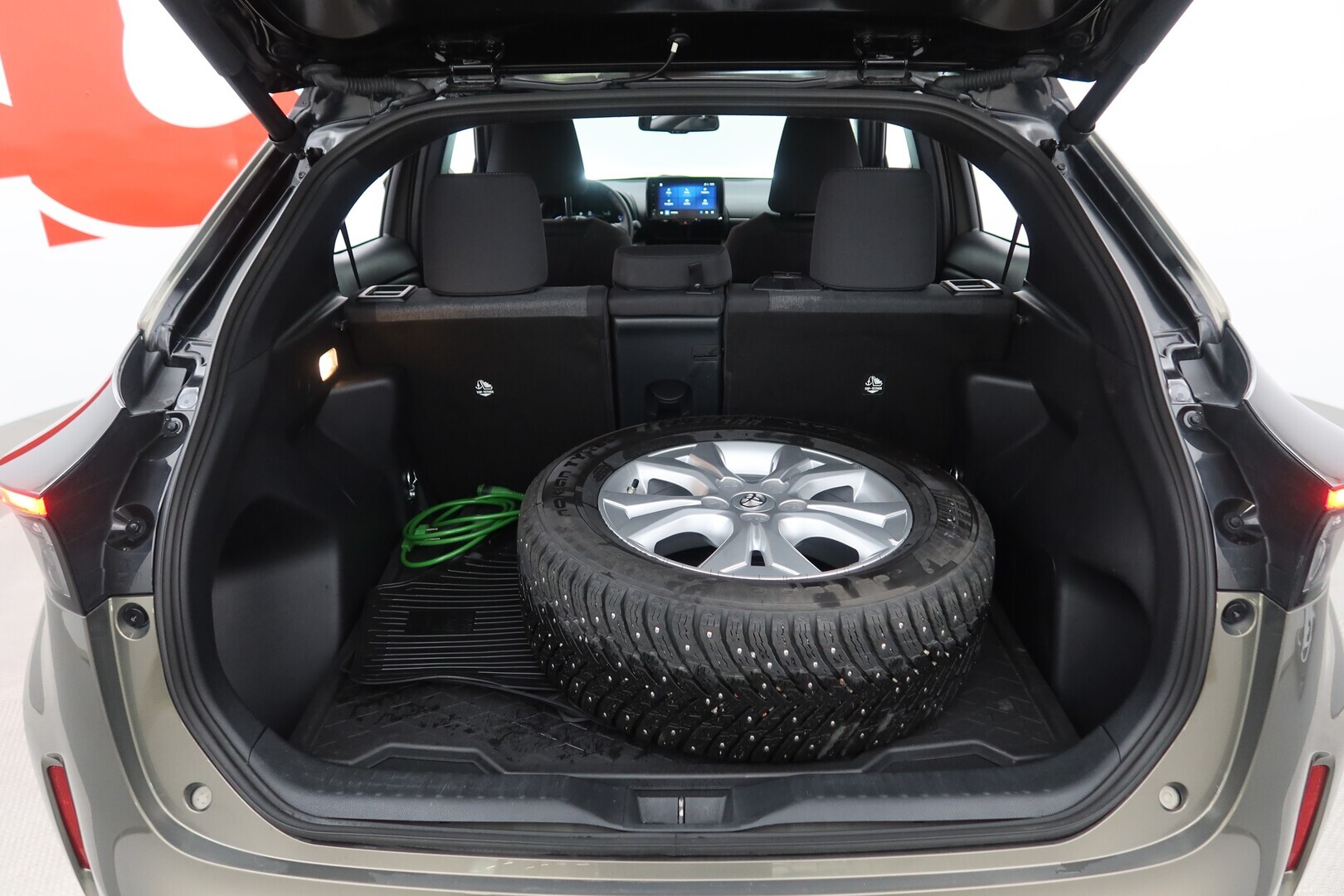 TOYOTA Yaris Cross 2022